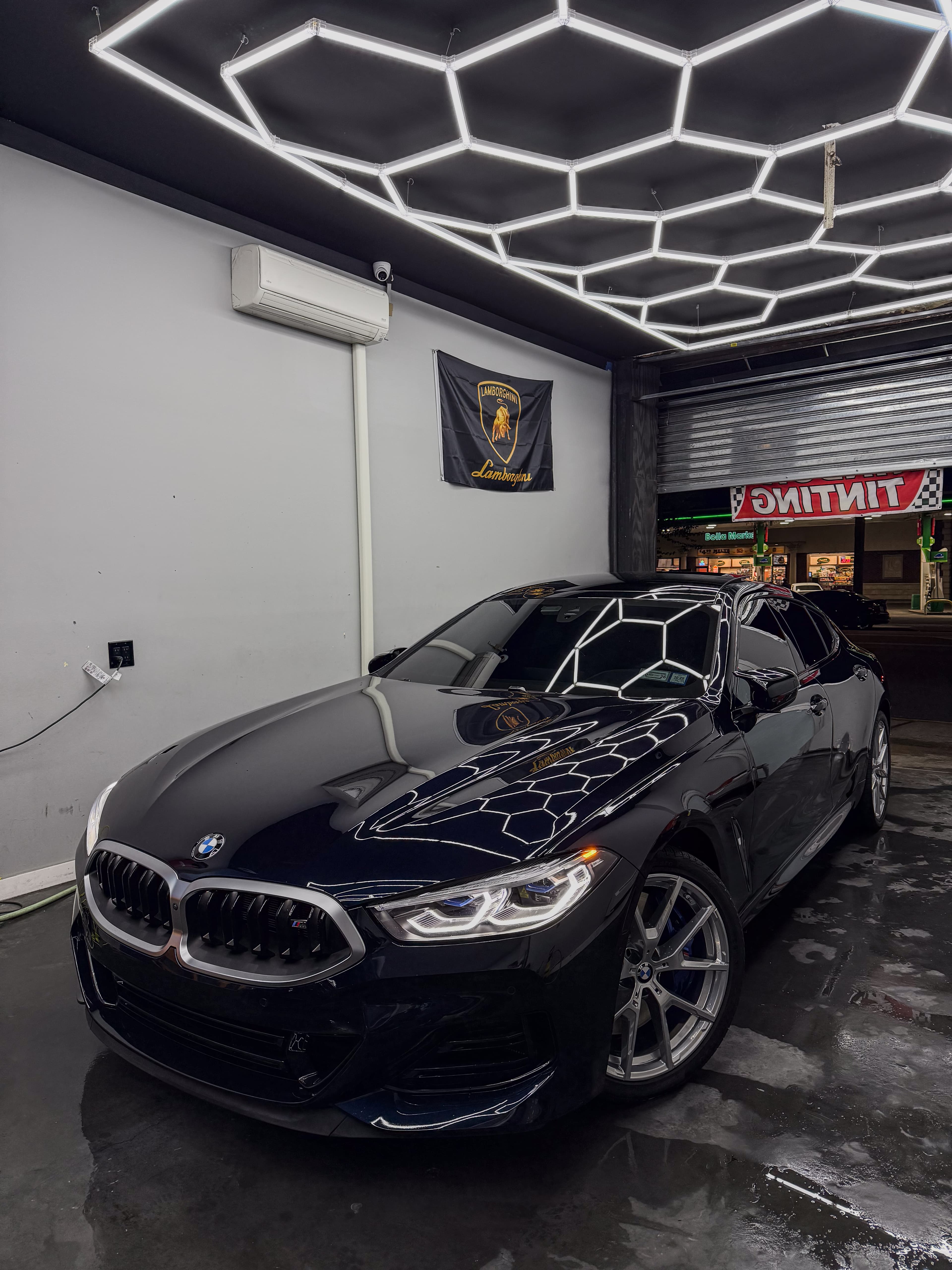 BMW M850i xDrive Gran Coupe - View 1