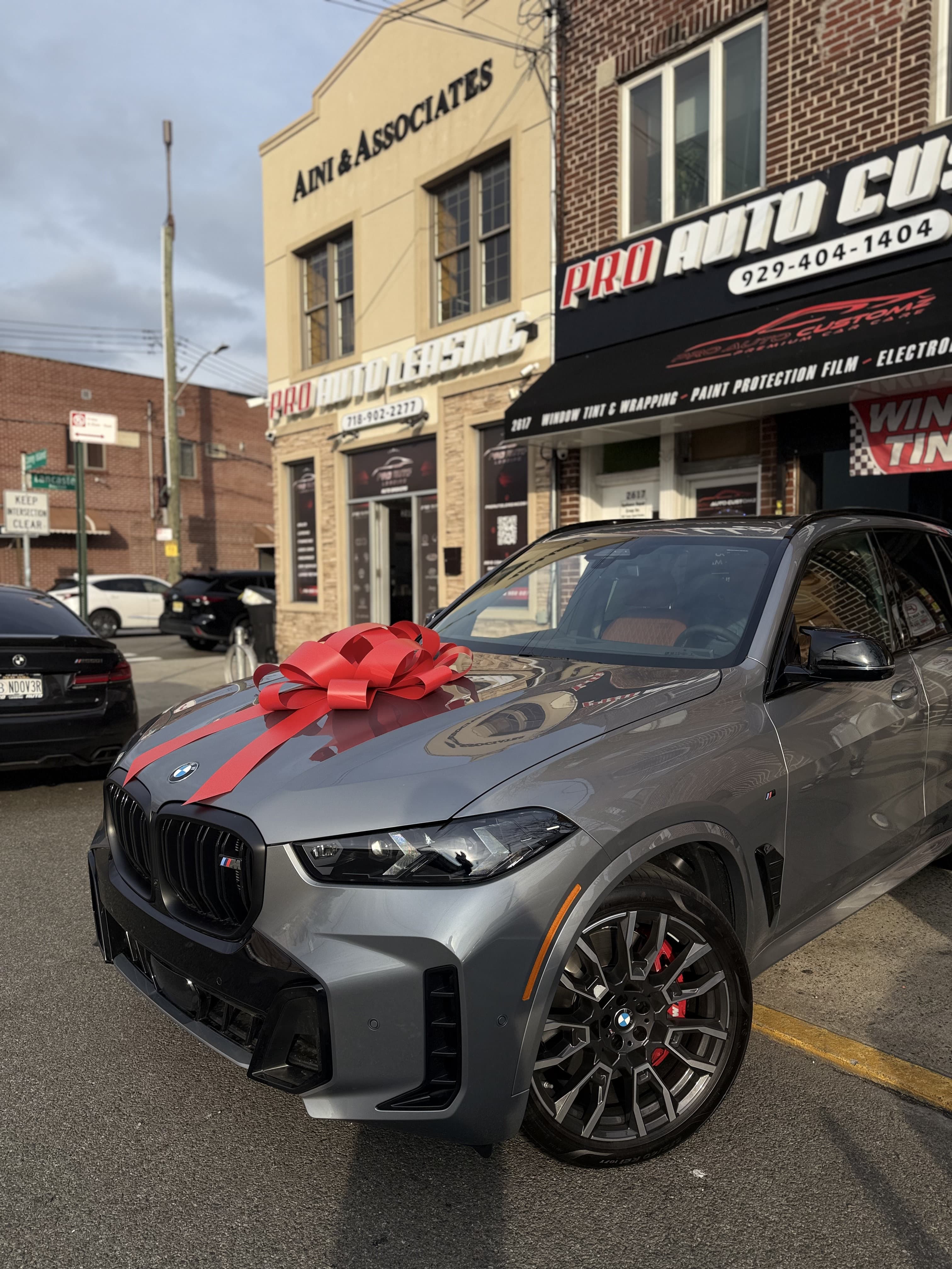 BMW X5 xDrive40i - View 1